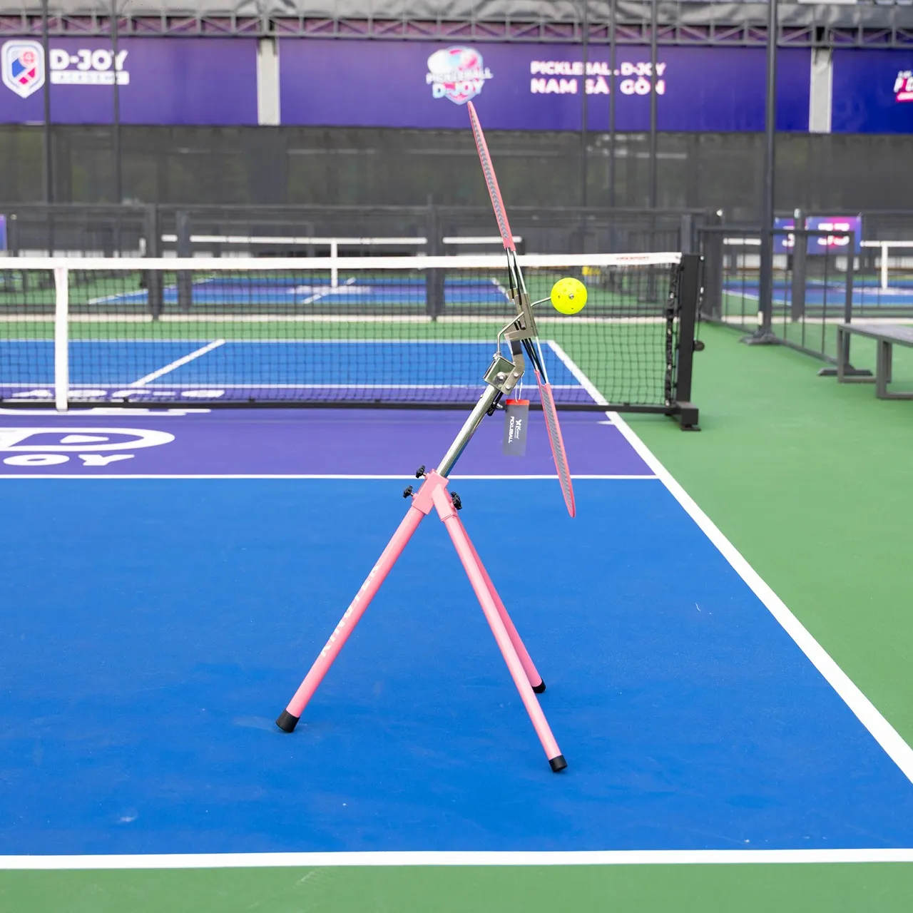 thiết bị tập topspin pickleball hồng 4